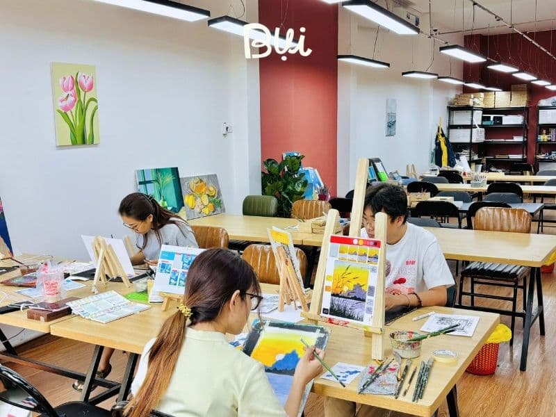 Lớp vẽ Bình Tân giúp thư giãn - Lộ trình bài bản & Học thử miễn phí