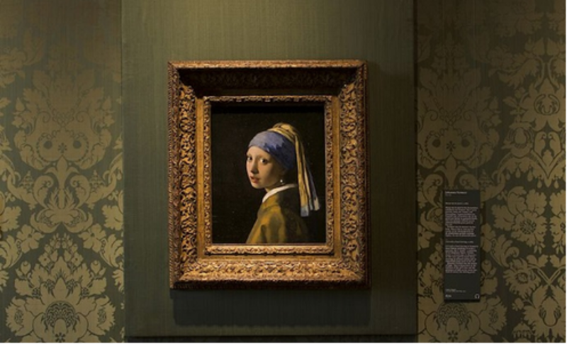 Bức tranh Cô gái đeo hoa tai ngọc trai của Johannes Vermeer, hiện trưng bày tại bảo tàng Mauritshuis, The Hague